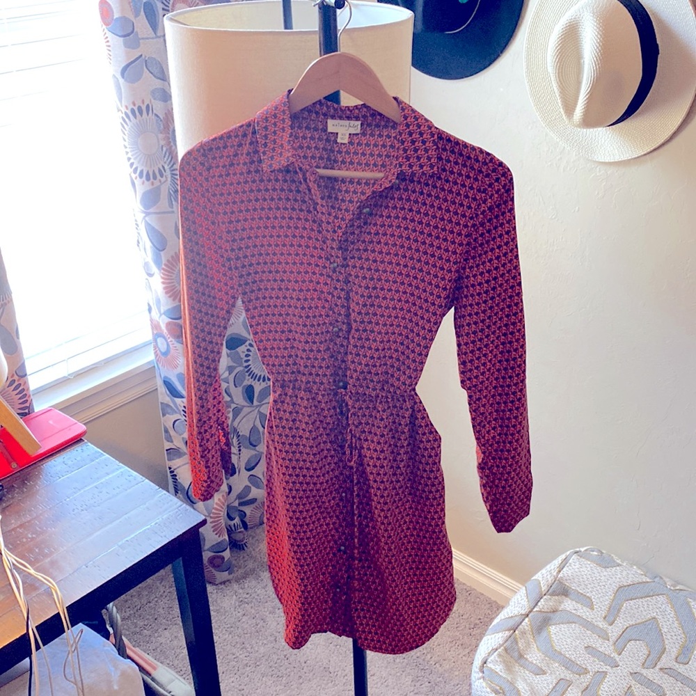 Women’s spring/fall dress.